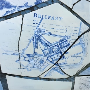 Experiencia ecléctica a pie por Belfast, a lo largo de «The Marti Way»