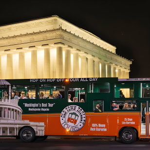 Esperienza Washington DC's Monuments by Moonlight su un filobus