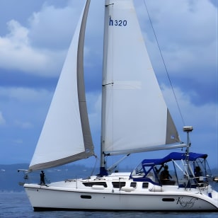 Aventura privada en velero por el estrecho de Puget