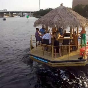 Tiki Boat - Downtown Tampa - El Único Bar Tiki Flotante Auténtico