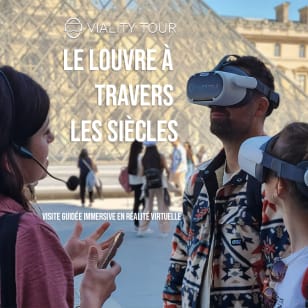 The Louvre Through the Centuries: Virtual Reality Guided Tour