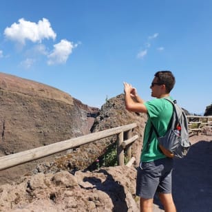 Monte Vesuvio: Überspringe die Warteschlange mit geführtem Rundgang und Transport von Pompeji
