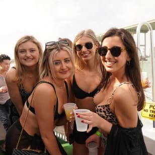 3-Stunden All-Inclusive Booze Cruise