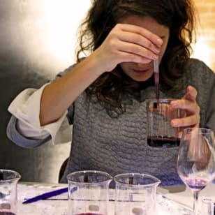 Create your own wine" workshop