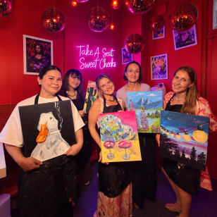 Paint & Chill: un aperitivo con pittura per rilassarti a Parigi