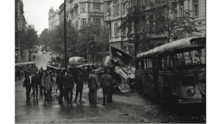 1968: París y Praga 1