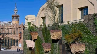 Visita la antigua fábrica modernista de CaixaForum 1