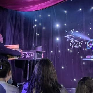 Unbelievable Magic Show - Starring Steven Best  7