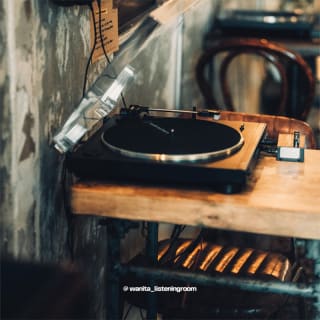 Waniita le lieu d'écoute de musique LP à Seongsu 5