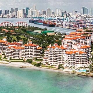 Miami & South Beach Private Plane Tour 14