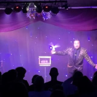 Unbelievable Magic Show - Starring Steven Best  12
