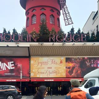 Paris Montmartre Walking Tour Best Art Culture and Food 6