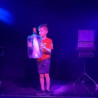 Unbelievable Magic Show - Starring Steven Best  18