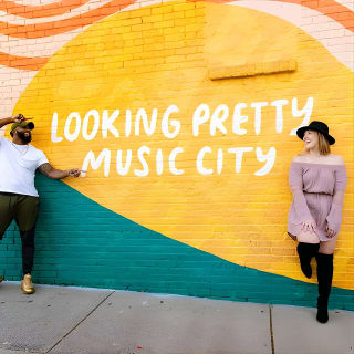 Nashville Mural Photowalk Tour with Professional Photographer 9