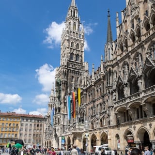 Hop-On Hop-Off Tour durch München (24 oder 48 Stunden) 6