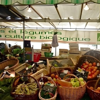 Paris Local Market & Bastille District Food Tasting Tour 5