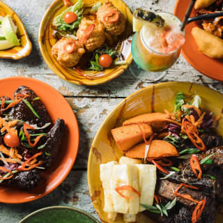 Jamaican Brunch & Bottomless Booze at Ma Petite Jamaica! 3