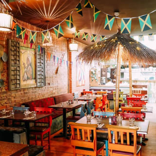 Jamaican Brunch & Bottomless Booze at Ma Petite Jamaica! 5