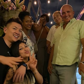 Salsa Bar Hopping à Cali 10