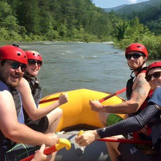 Full Ocoee River Rafting Adventure with a Riverside Lunch 7