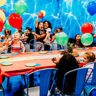 Bounce Empire: World's Largest Indoor Amusement Park 8
