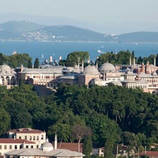 Topkapi Palace: Entry Ticket + Guided Tour 4