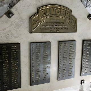 Pointe du Hoc,Omaha Beach, cimetière américain - Excursion d'une journée de Paris en Normandie 10