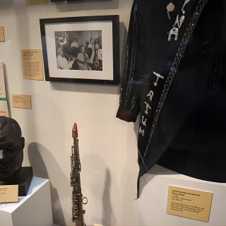 French Quarter Private Tour with Local Jazz Musician 25