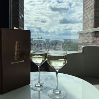 Panoramapunkt Berlino: ingresso VIP con Cremant 1