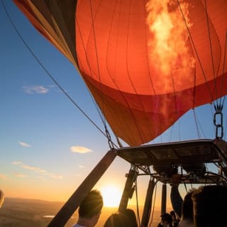 Volo in mongolfieraهدف: colazione con degustazione di vino 6