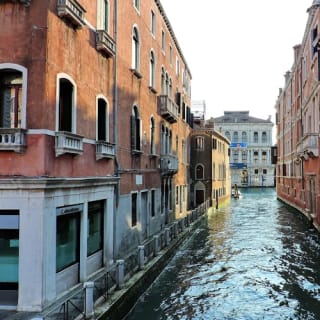 Musei moderni e contemporanei: pacchetto combo Ca' Pesaro Palace e Fortuny Museum 3