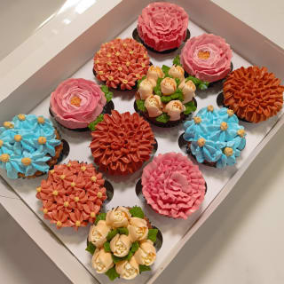 Caja 6 cupcakes florales de La Pastelera Rosa 1