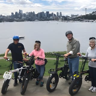 3 Hours Electric Bike Tour of Seattle's Waterways, Nature and Neighborhoods 4