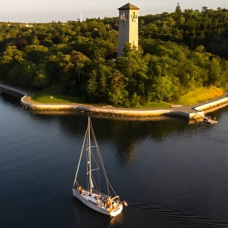 JFarwell Sunset Wine and Cheese Yacht Sailing 4