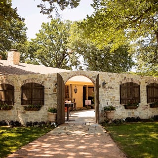 Smoked Wine Tasting at Fortunata Winery 4