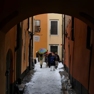 Walking Tour of Stockholm Old Town 2