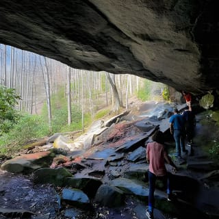 Waterfall Hike and Jeep Excursion  4