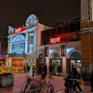 Walking Tour of Brixton in Spanish 3