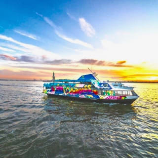 Hip Hop Meets Reggae Yacht Party A bordo del Art Boat NYC 4