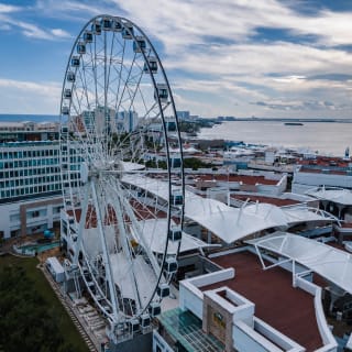Skywheel Cancun 2