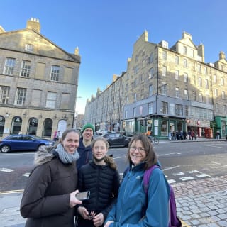 Edinburgh: City of Wizards Outdoor Exploration Game 2
