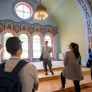 Grand tour of Kazinczy & Dohány Synagogue + Jewish Quarter Walking Tour 15