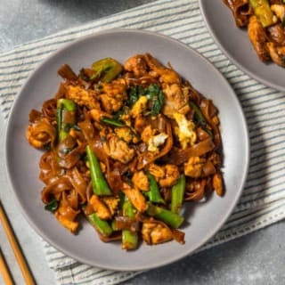 A Taste of Thailand: Pad See Ew in San Diego 1