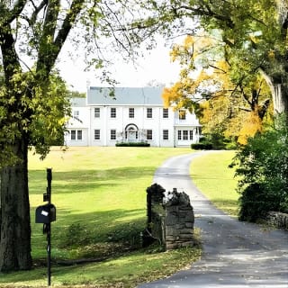Nashville "Homes Of The Stars" Narrated Bus Tour with 30+ Celebrity Homes 2