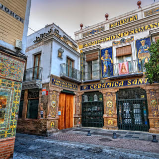 Essence of Seville: Ceramics, Flamenco and Handicrafts in Triana 2
