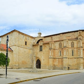 Valladolid Cervantes: Self-Guided Escape Game & Walking Tour 5