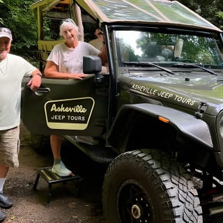 Waterfall Hike and Jeep Excursion  6