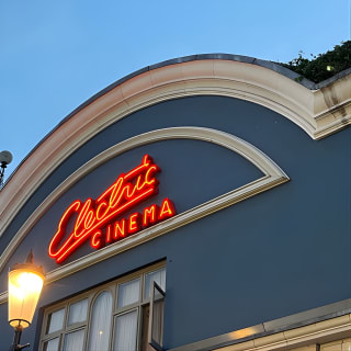 Notting Hill Walk Celebrities and Film Locations 10