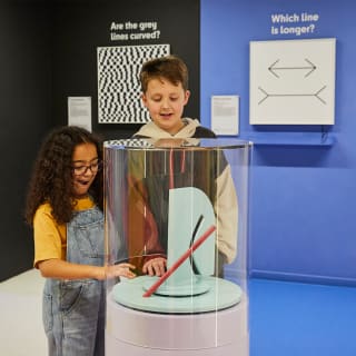 Twist Museum: London's Home of Illusions 7