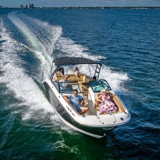 Top-Rated Boat Rental with Captain | 1 to 11 People 9